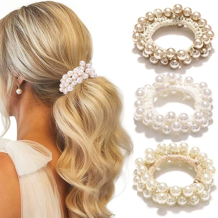CAKURE front packaging showing three pearl scrunchies and elegant presentation
