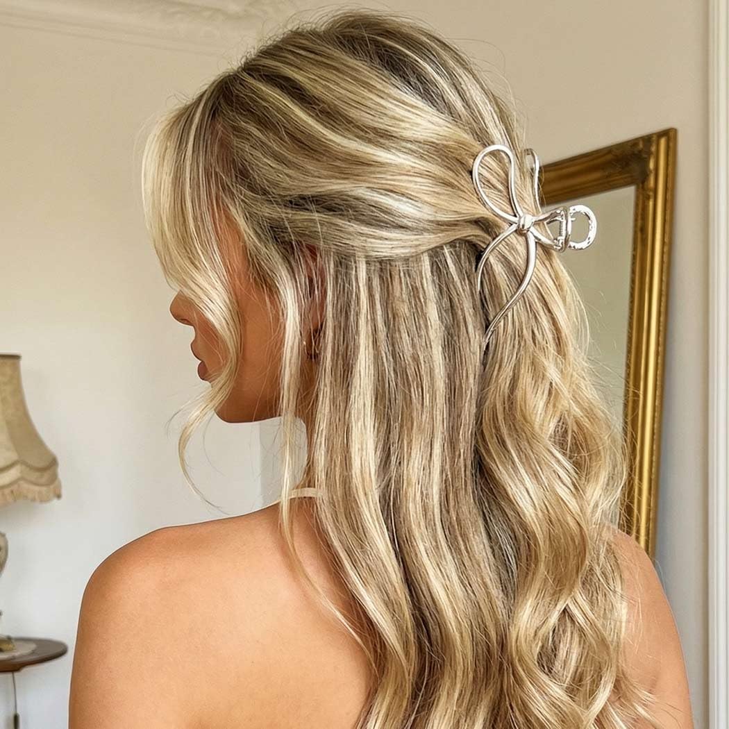 CAKURE clip used in half-up hairstyle demonstrating reliable grip