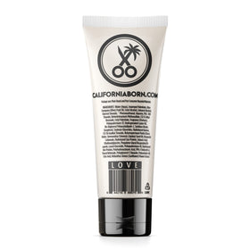 California Born cream texture close-up illustrating smooth non-greasy consistency for lightweight moisture
