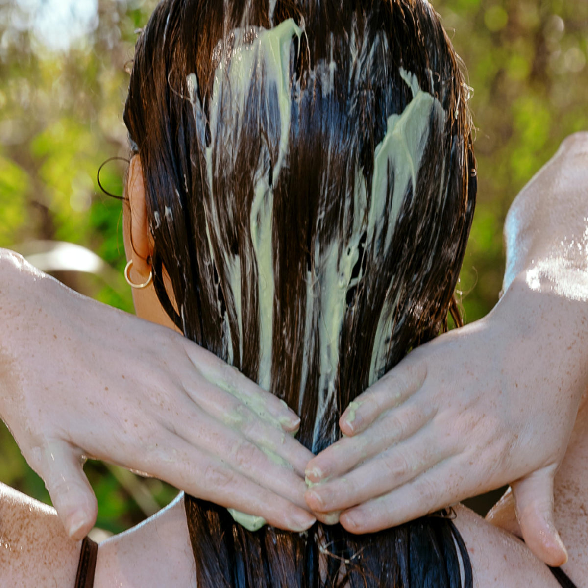 California Naturals applied to wet hair showing detangling benefit
