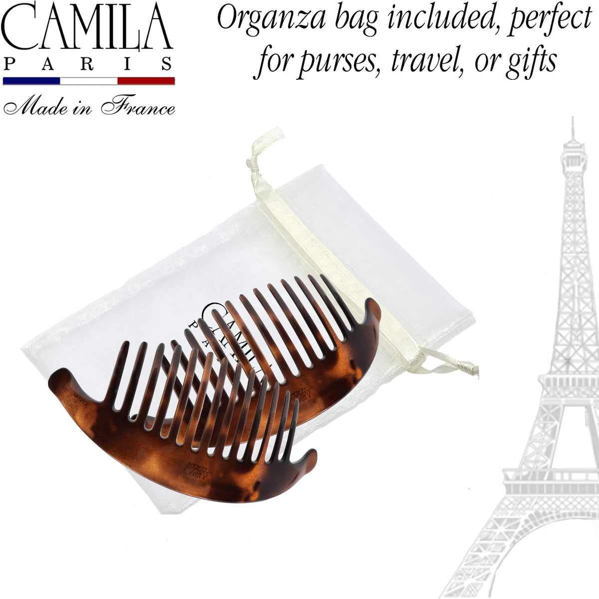 Camila Paris combs interlocked demonstrating secure hold and stability