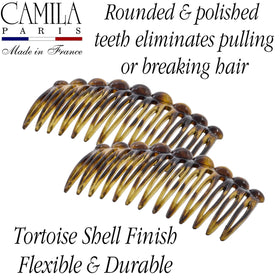 Camila Paris close-up of fine teeth showing secure grip without damage