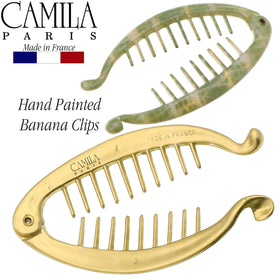 Camila Paris beside ruler illustrating 3.5-inch extra-small size for fine hair