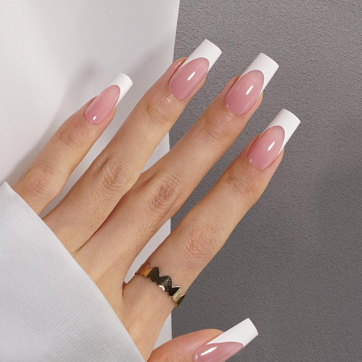 CANVALITE close-up of nail surface texture highlighting smooth gel-like finish