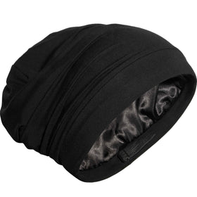 CAPLORD styled as slouchy beanie in street outfit for versatile daytime wear