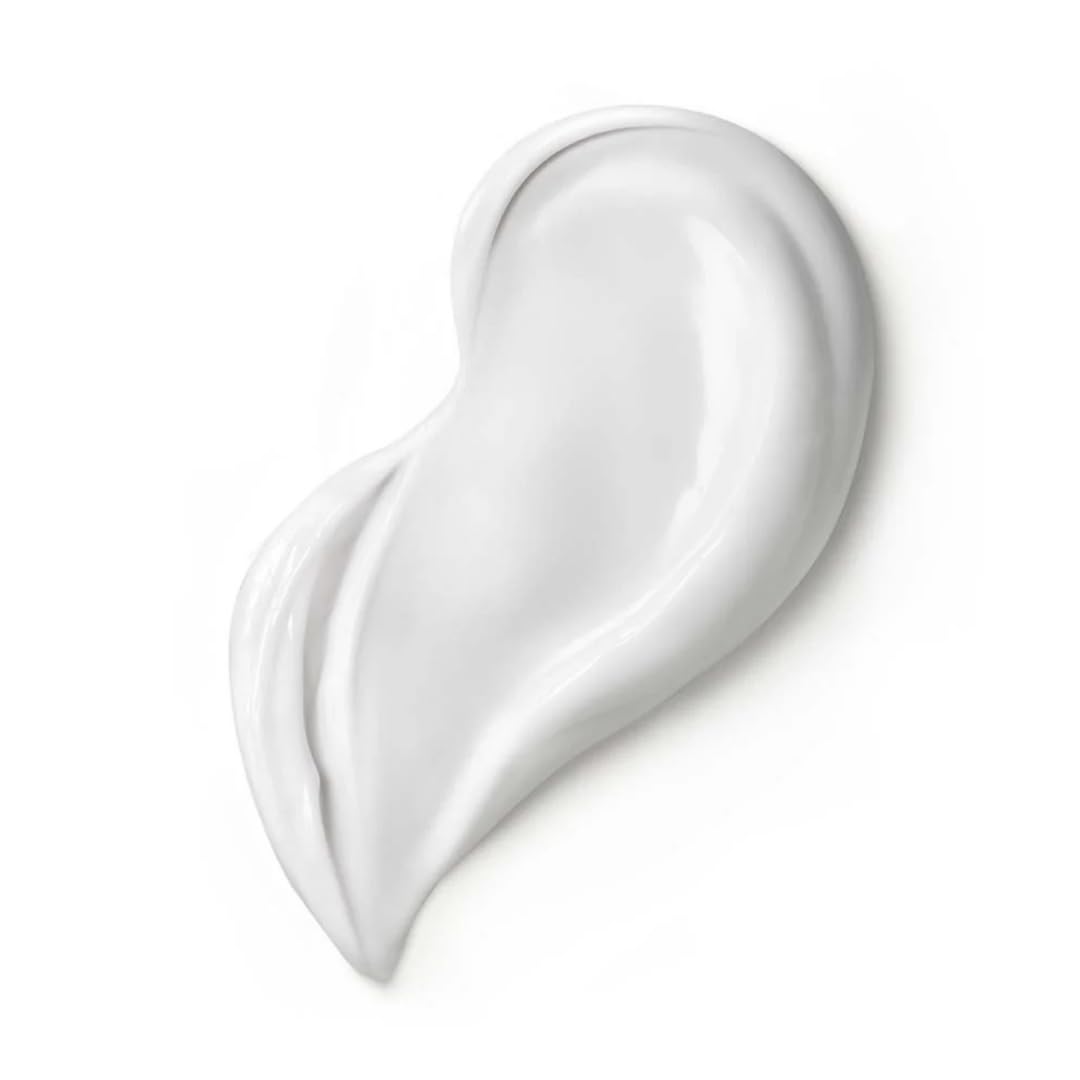 Generic Care silicone glove applied on hands close-up showing smooth finish and immediate softness benefit