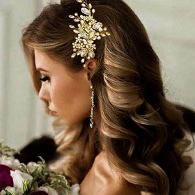 CASDRE front view of gold bridal hair comb showing elegant pearls and crystals for sparkle