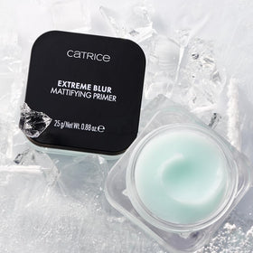 Catrice ingredient shot highlighting hyaluronic acid and squalane hydration