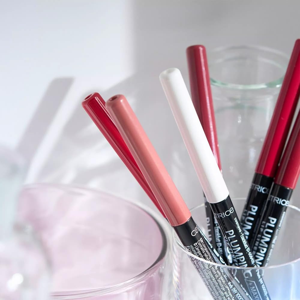 Catrice plumping lip liner on lips close-up demonstrating subtle plump and defined contour