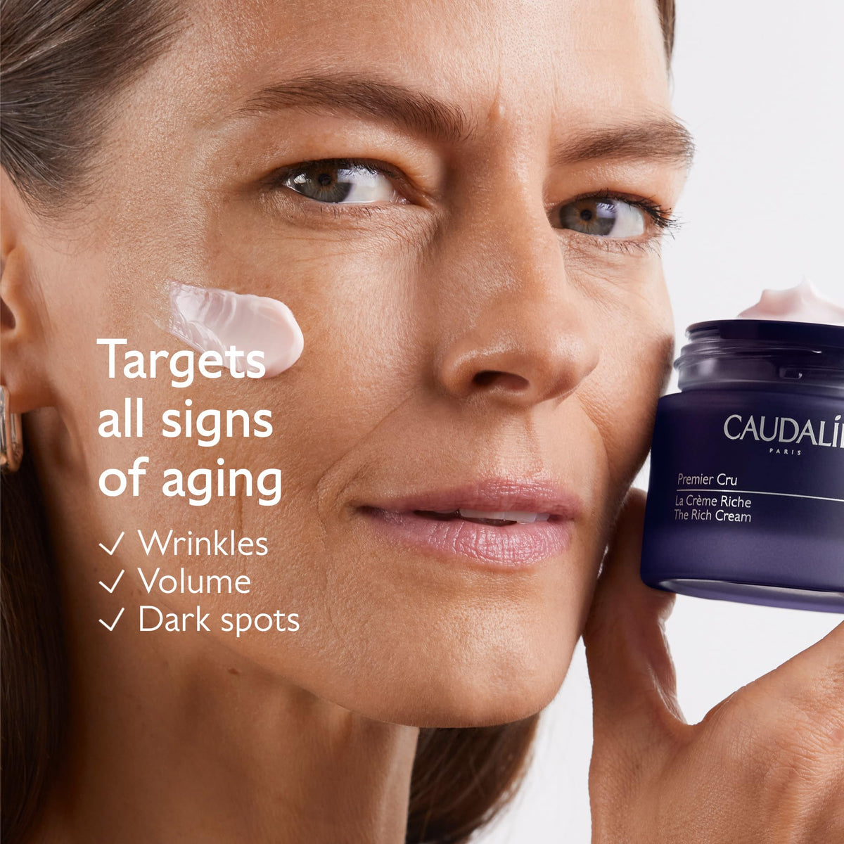 Caudalie Rich Cream texture close-up illustrating rich emollient hydration