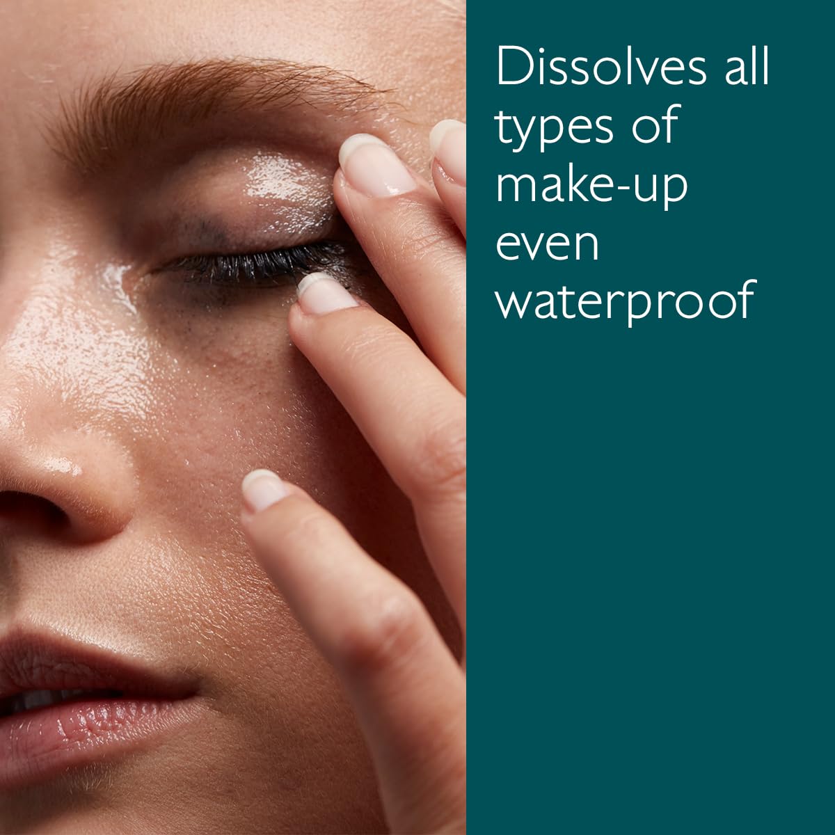 Caudalie Vinoclean texture close-up demonstrating oil clarity and lightweight feel