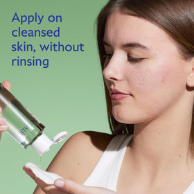Before and after skin view showing pore refinement from Caudalie Vinopure use