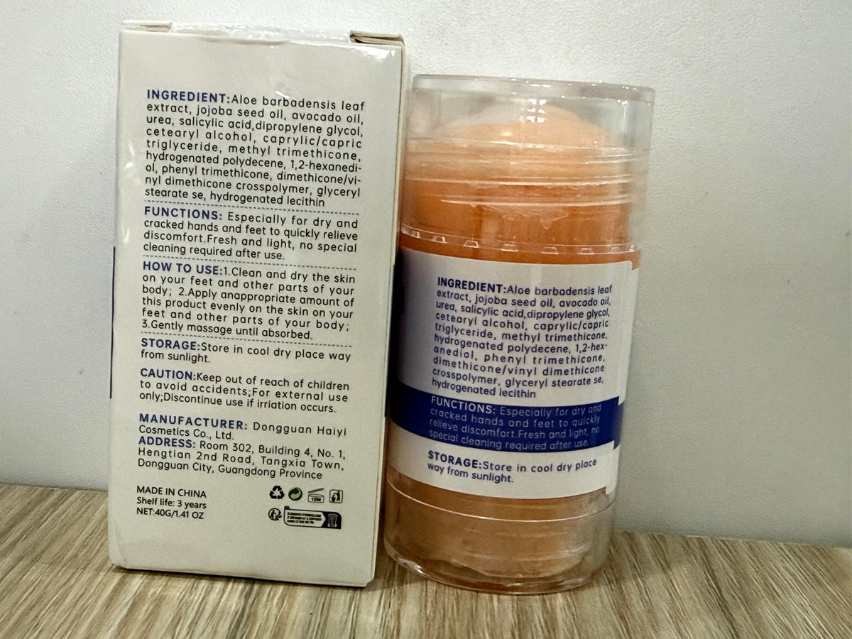 Cecurpo jar on bathroom shelf showing daily care and gifting appeal