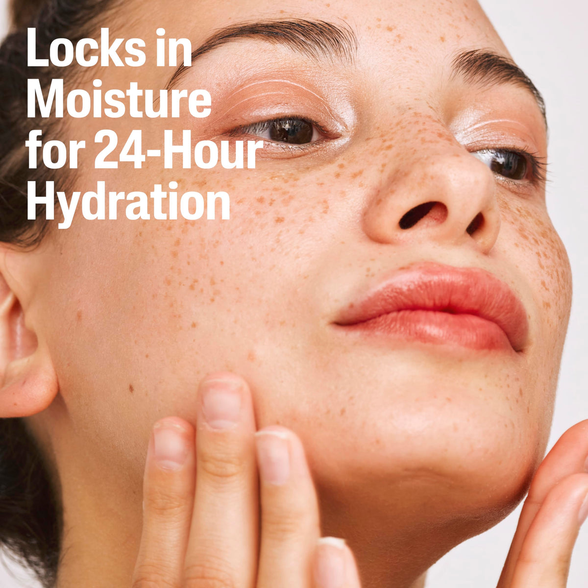 Cetaphil ingredients panel label showing hyaluronic acid and glycerin benefit