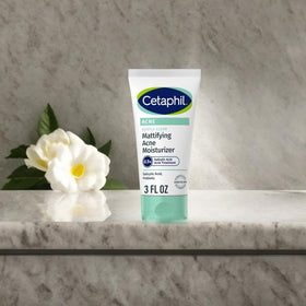 Cetaphil pea-sized amount on hand illustrating spreadable hydration