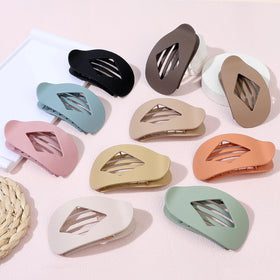 CHANDAT clip beside ruler shows 4.2-inch size for long or thick hair