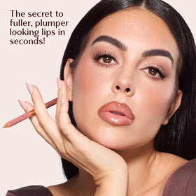 Charlotte Tilbury lips before and after using duo illustrating fuller, more defined pout