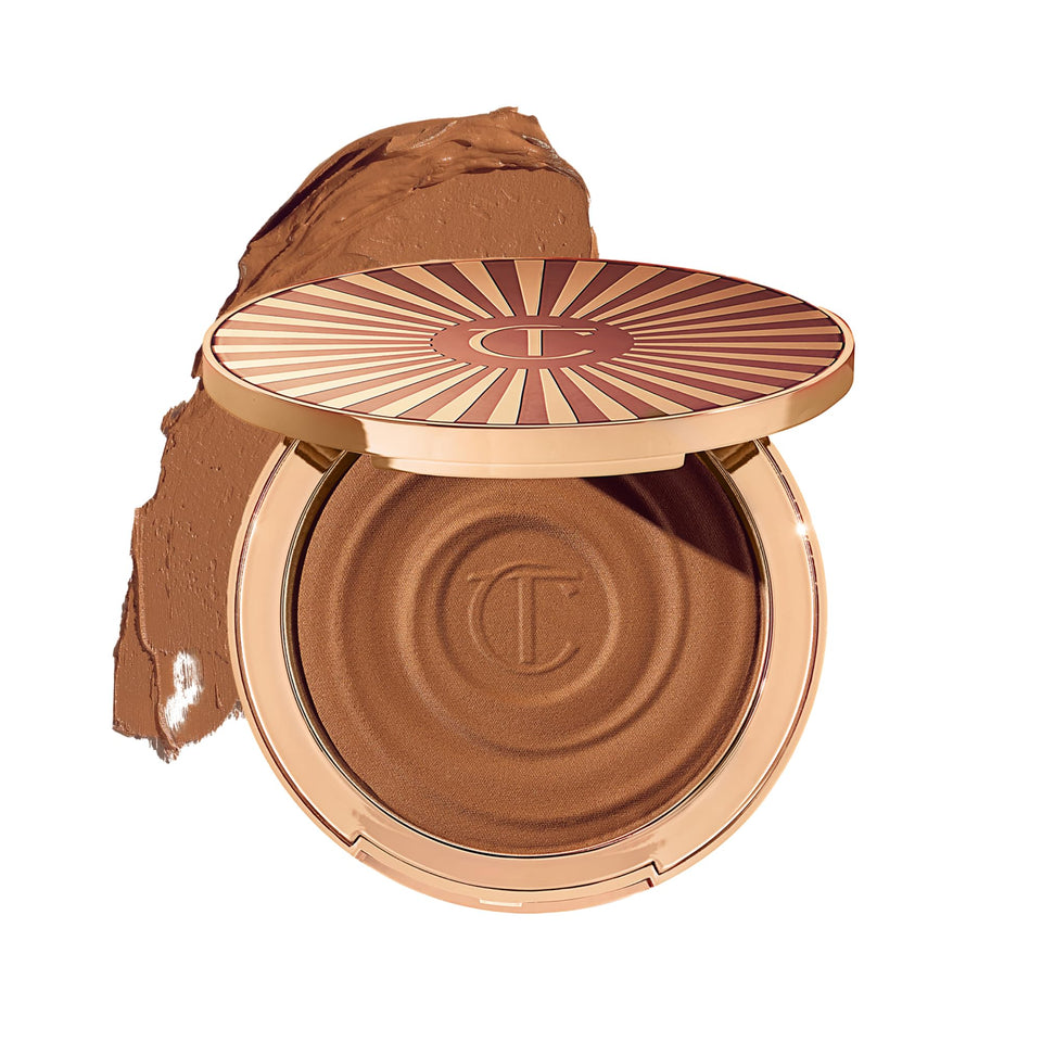 Charlotte Tilbury front jar packaging showing product and label for easy identification and shelf appeal