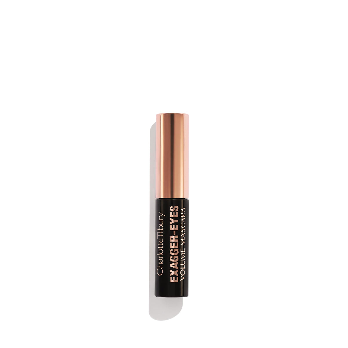 Charlotte Tilbury wand curved brush close-up lifts lashes for instant volume