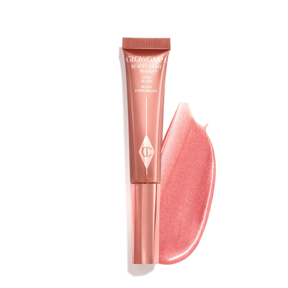 Charlotte Tilbury front wand showing pinkgasm compact design and easy handheld use