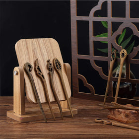 Chuangdi hair stick worn with formal outfit at wedding showing elegant appearance