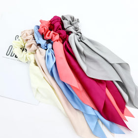 Cinaci twelve-color assortment laid flat displaying color variety for outfit coordination