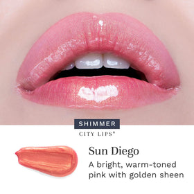 City Beauty City Lips before and after lips showing fuller-looking, smoother result