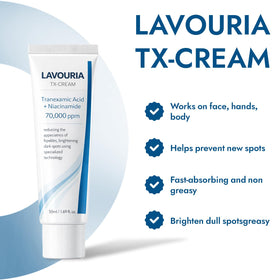 Claranova Lavouria cream texture close-up showing lightweight absorption