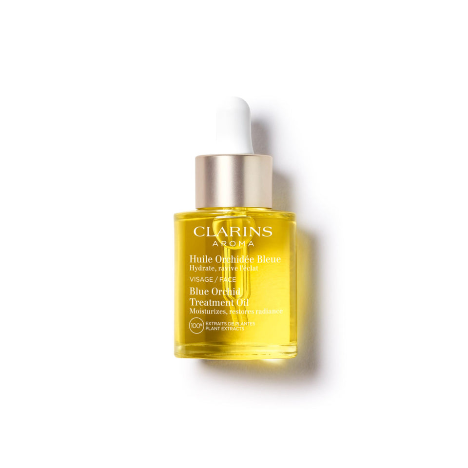 CLARINS bottle front view showing product and brand for confident hydration