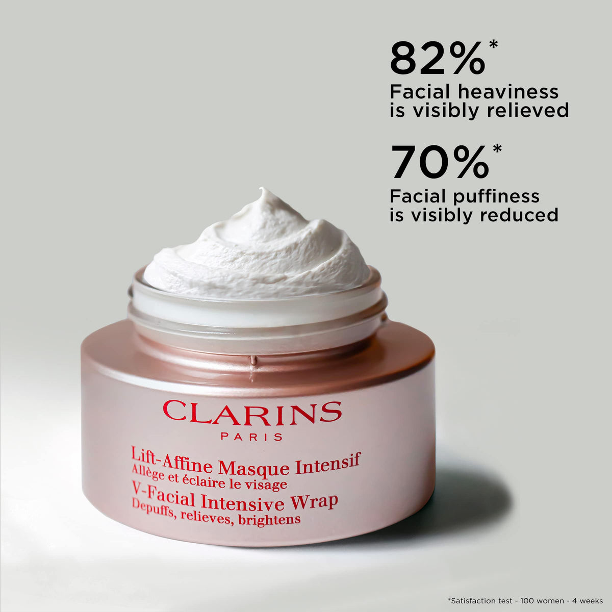 CLARINS cream-mousse texture close-up, demonstrates easy spread and lightweight feel