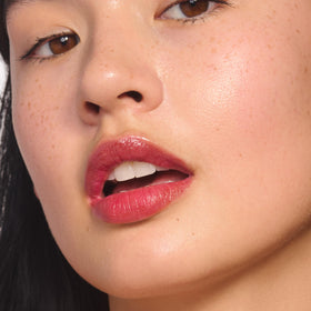 Clarins before and after lips illustrating improved color and hydration