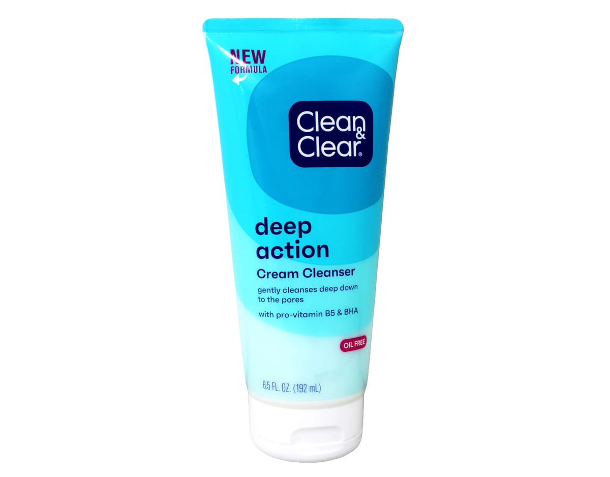 Clean & Clear creamy texture close-up illustrating gentle, non-foaming cleanse