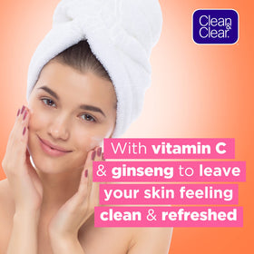 Clean & Clear tangerine ingredient shot highlighting citrus extract for a fresh scent