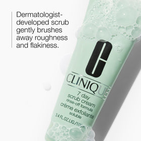 Clinique 7 Day close-up of cream texture revealing gentle silica particles for mild exfoliation