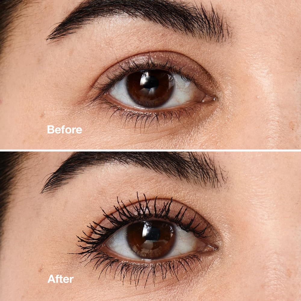 Clinique brush closeup highlighting soft fibers for precise lash separation