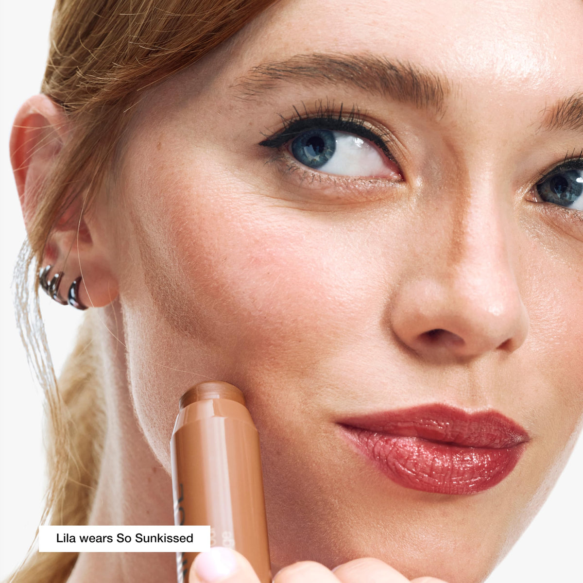 Clinique chubby stick application on cheek demonstrating quick sculpting benefit