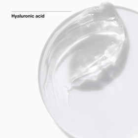 Clinique hydrating jelly close-up gel texture highlighting lightweight, non-greasy feel