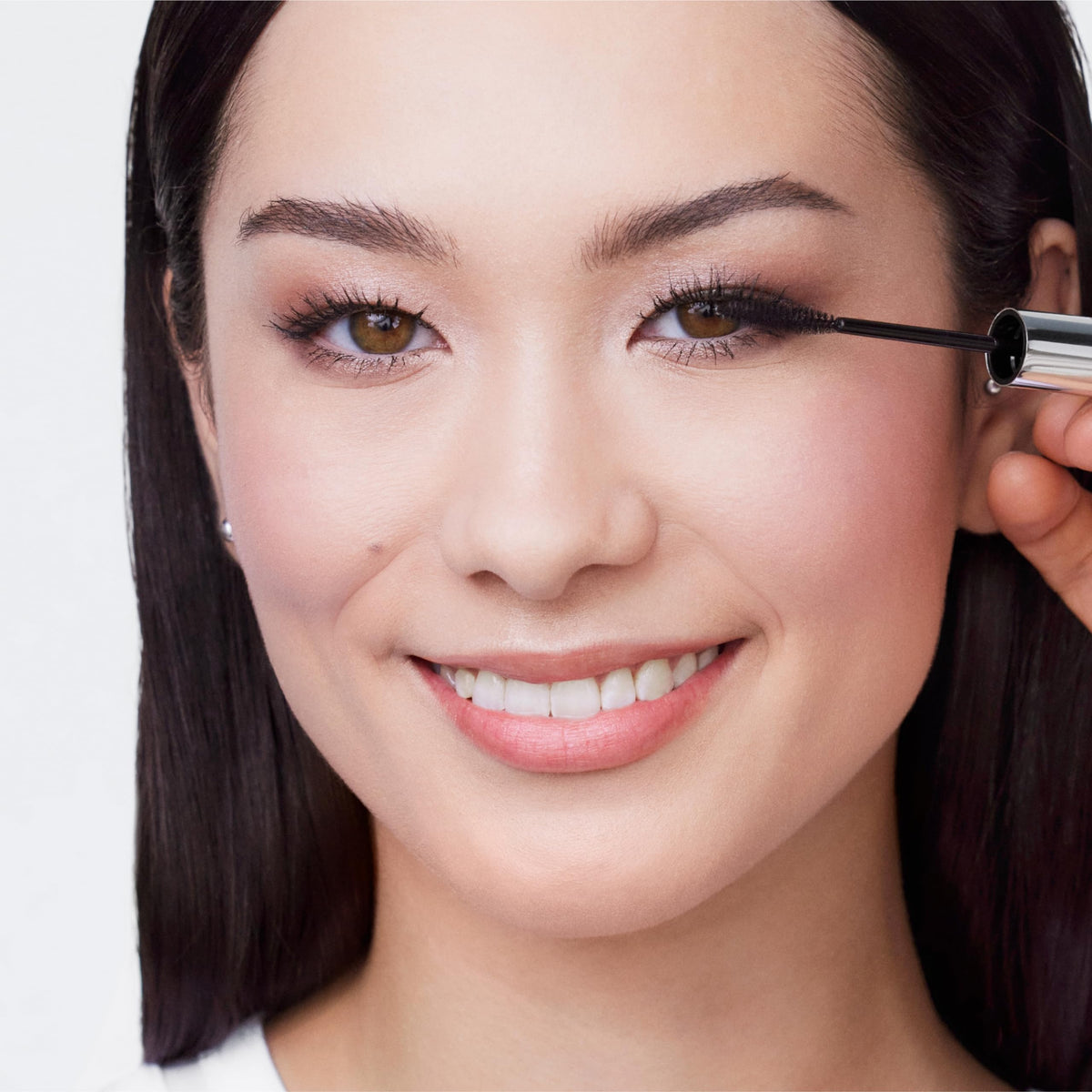 Clinique Lash Power before and after lashes showing visible length benefit