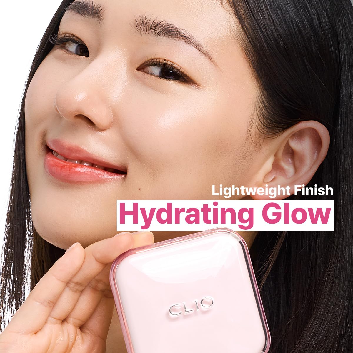 CLIO PROFESSIONAL open cushion revealing sponge applicator and glossy surface for easy blending