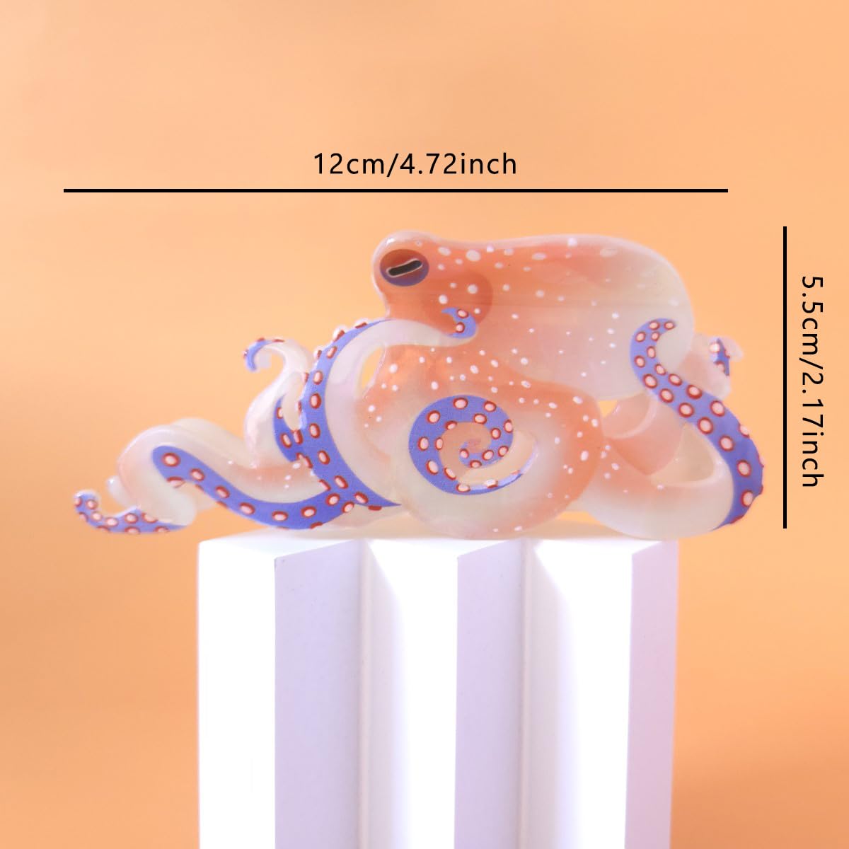 Clip Sugar octopus clip side profile highlighting acetate shine and curve