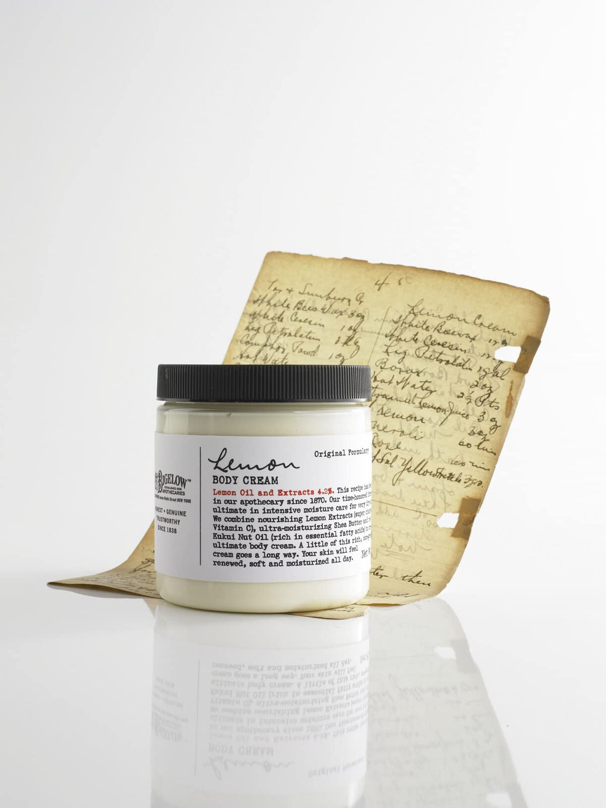 C. O. Bigelow jar side profile showing jar size and durable packaging
