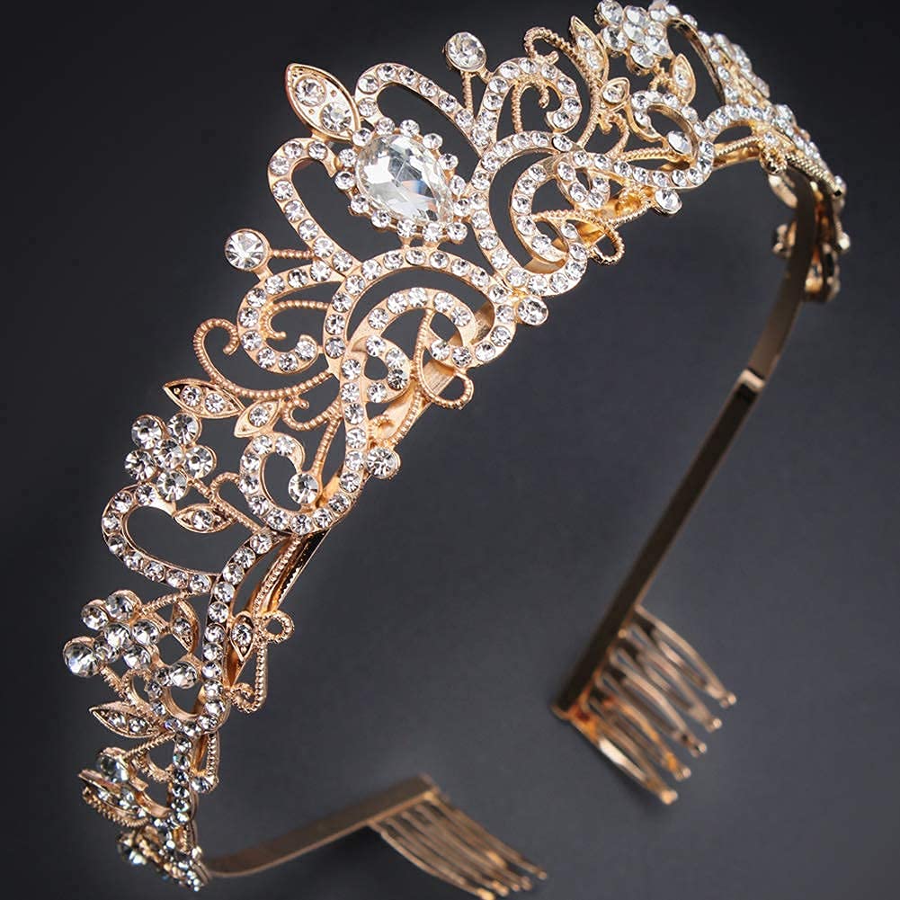 COCIDE tiara gift packaging presented as a ready-to-give present advantage