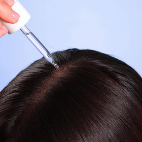 Coco & Eve close view of label highlighting key peptide ingredients