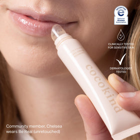 Cocokind ring-cap detail showing clip feature for easy carrying