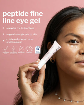 cocokind close-up texture of gel demonstrating lightweight hydration and smooth spread