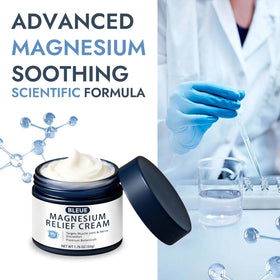 COLEPSW cream texture close-up displaying smooth, lightweight consistency for fast absorption