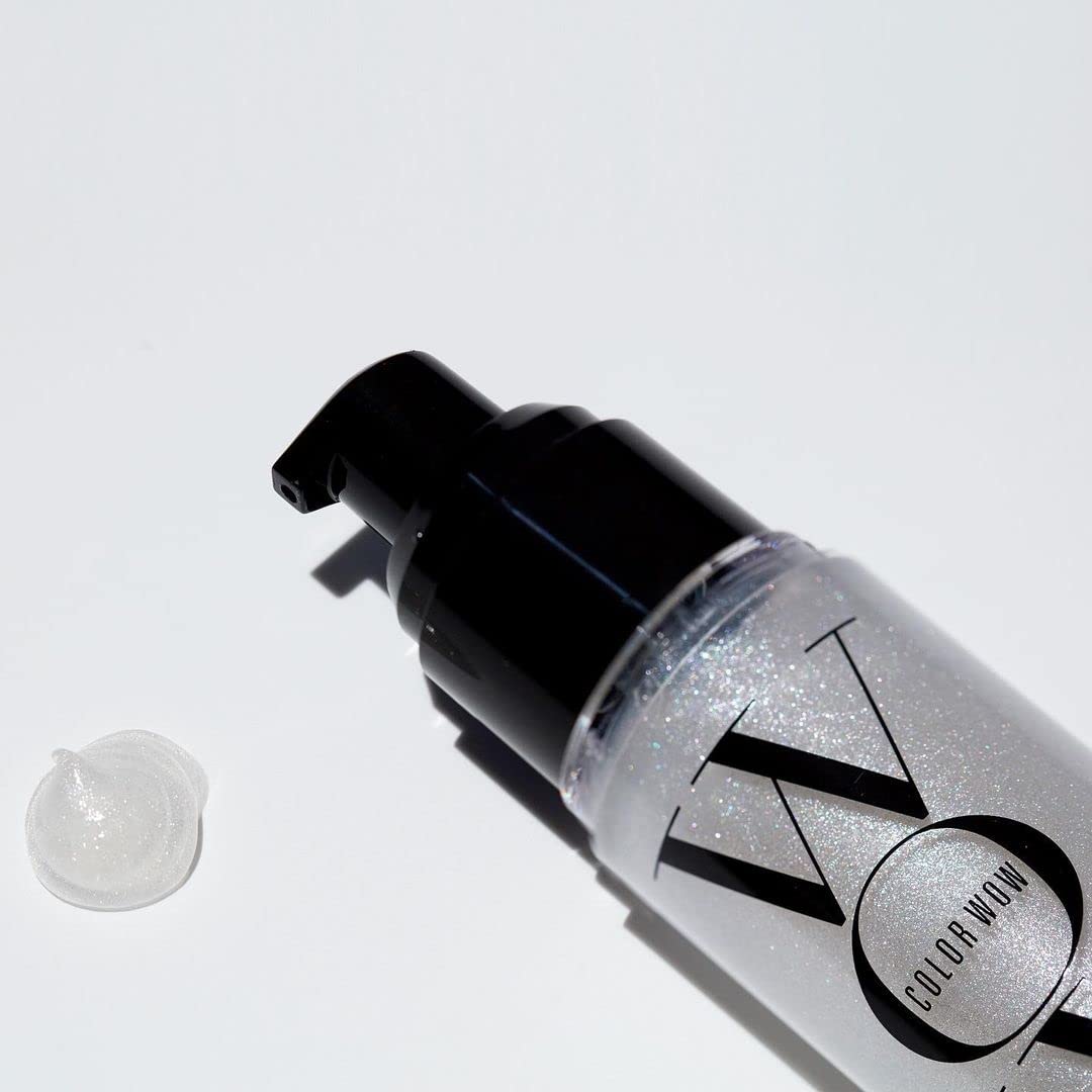 COLOR WOW label close-up highlighting UV protection and heat defense benefits