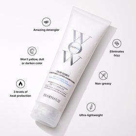 COLOR WOW texture on hand dispensing lightweight conditioner for smooth detangling