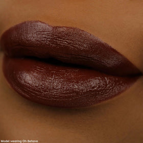 ColourPop blur finish detail demonstrating soft-focus, diffused lip effect