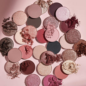 ColourPop Smoke N Roses close-up matte pan texture for smooth blending